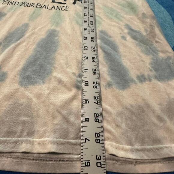 Flow Era Tie-Dye Sleeveless Shirt - Picture 2 of 5